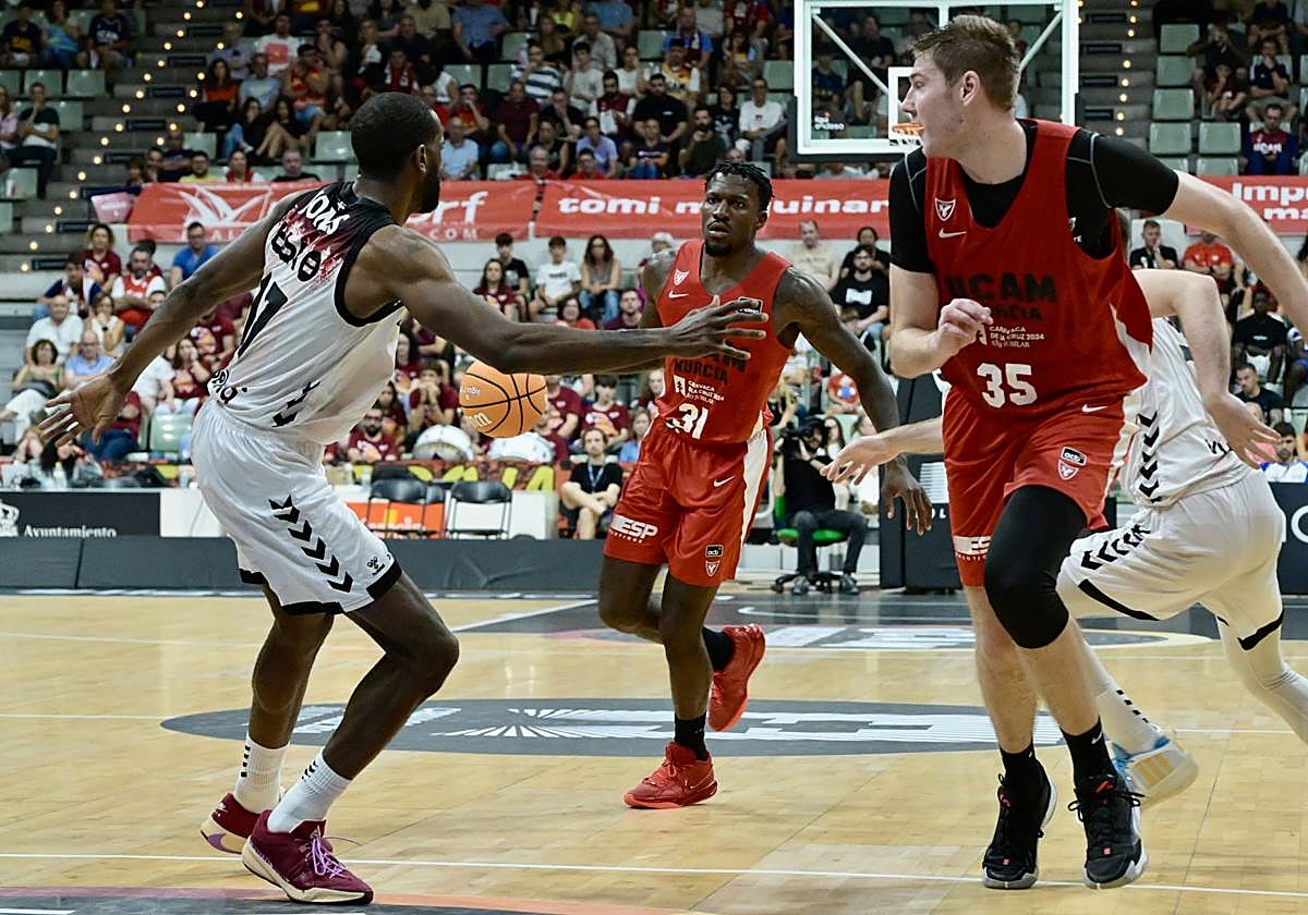 La victoria del UCAM CB contra Bilbao, en imágenes