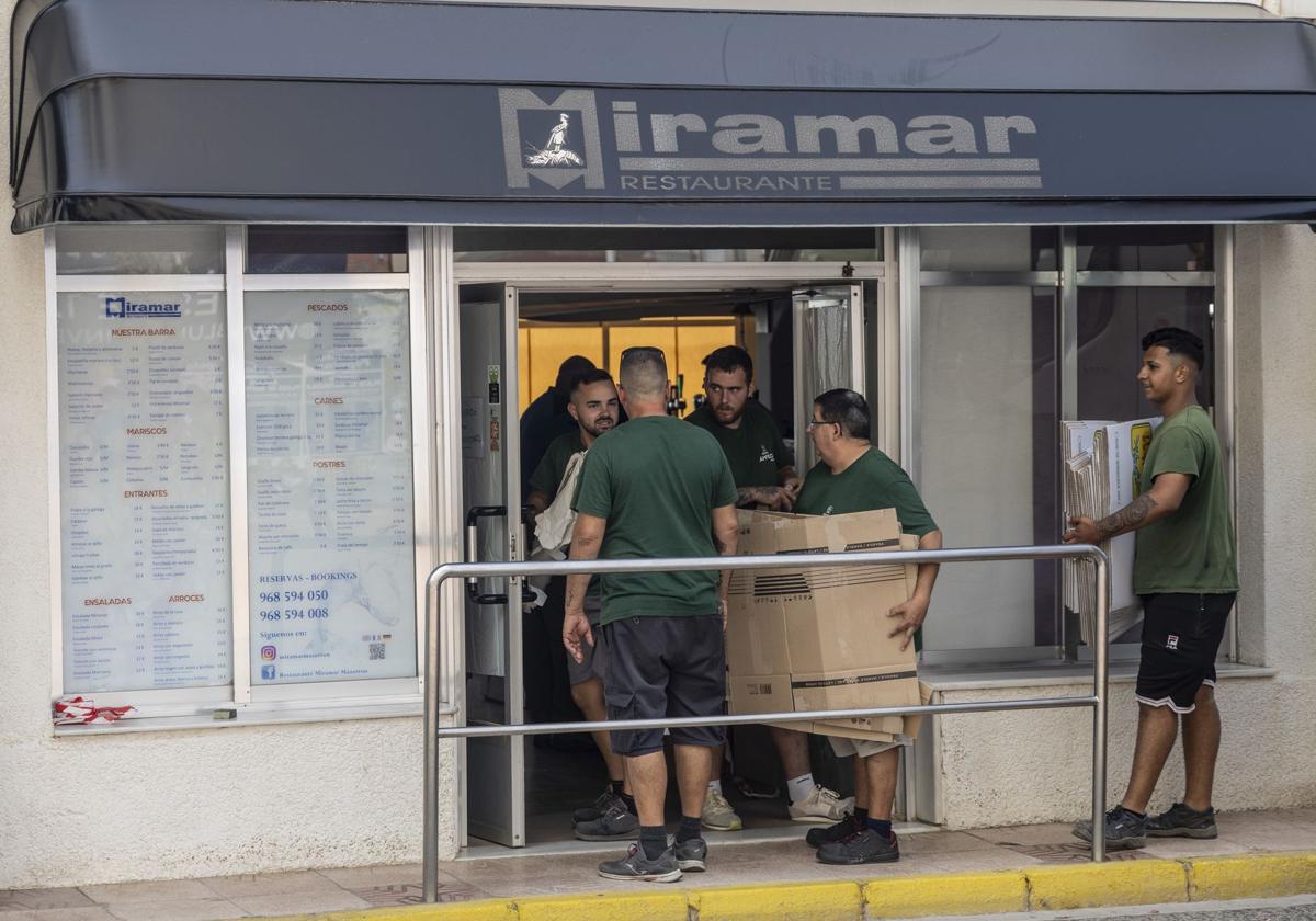 Los comensales más famosos que pasaron por el restaurante Miramar de Puerto de Mazarrón