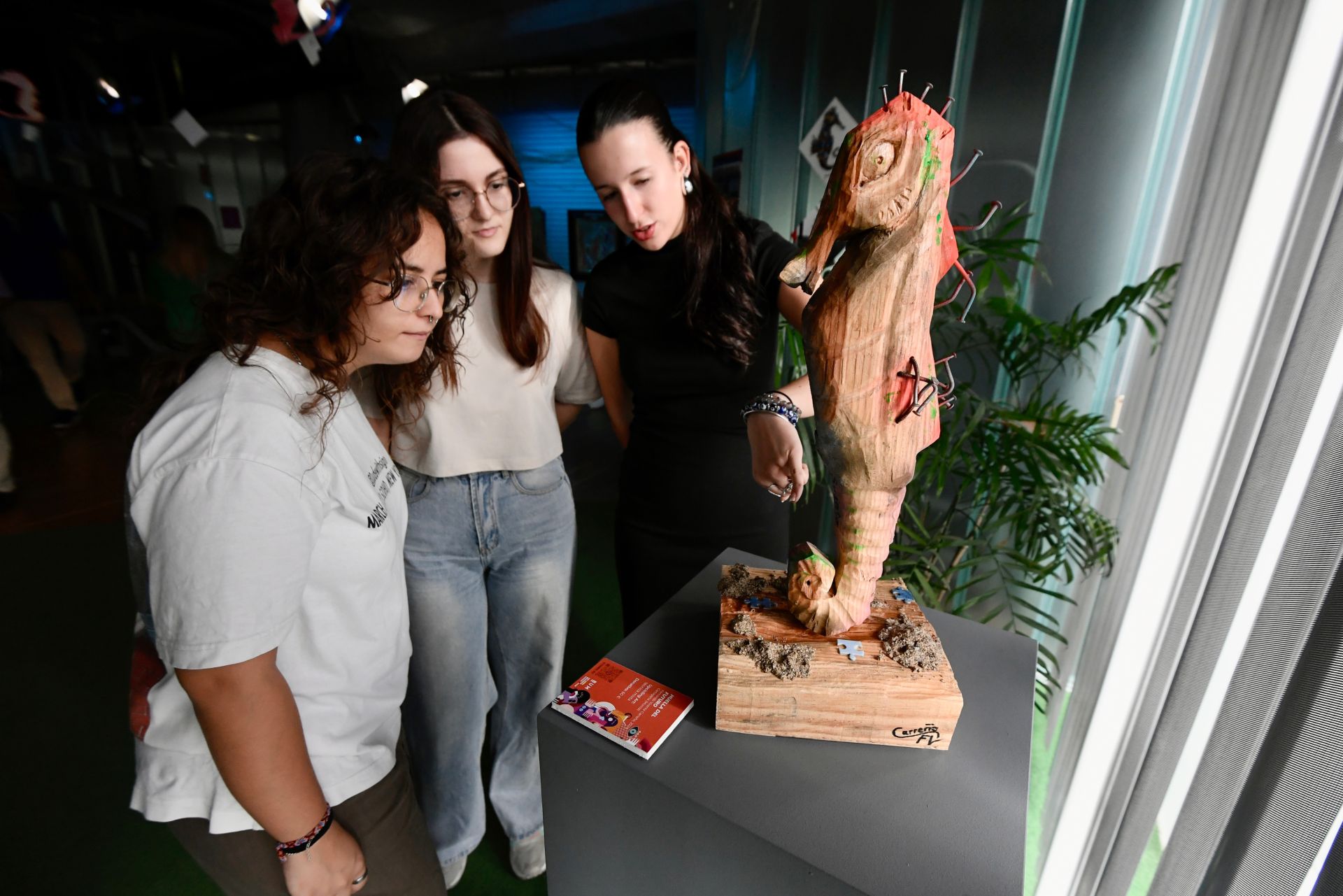 La UMU lanza el proyecto &#039;Apadrina un caballito de mar&#039;, en imágenes