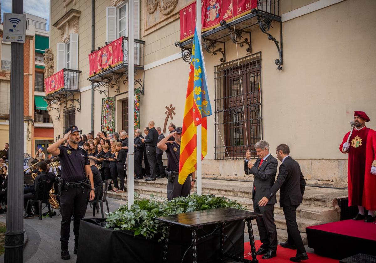 Las imágenes de la celebración del día de la Comunidad Valenciana en Orihuela