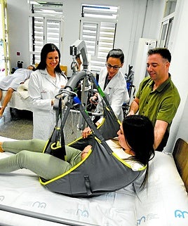 Alumnos del grado de Atención a Personas en Situación de Dependencia del instituto Mediterráneo.