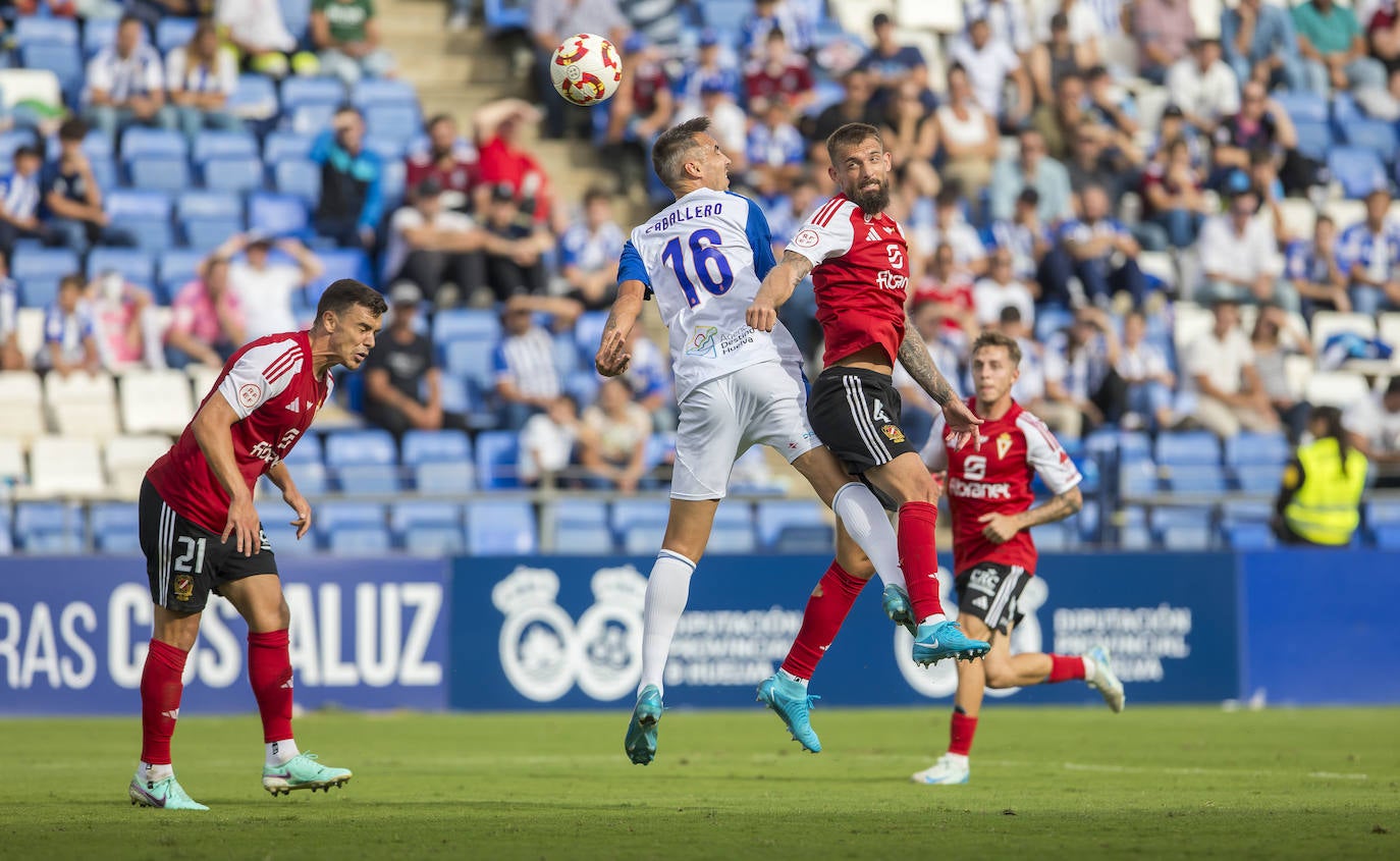 La victoria del Real Murcia frente al Recreativo de Huelva, en imágenes