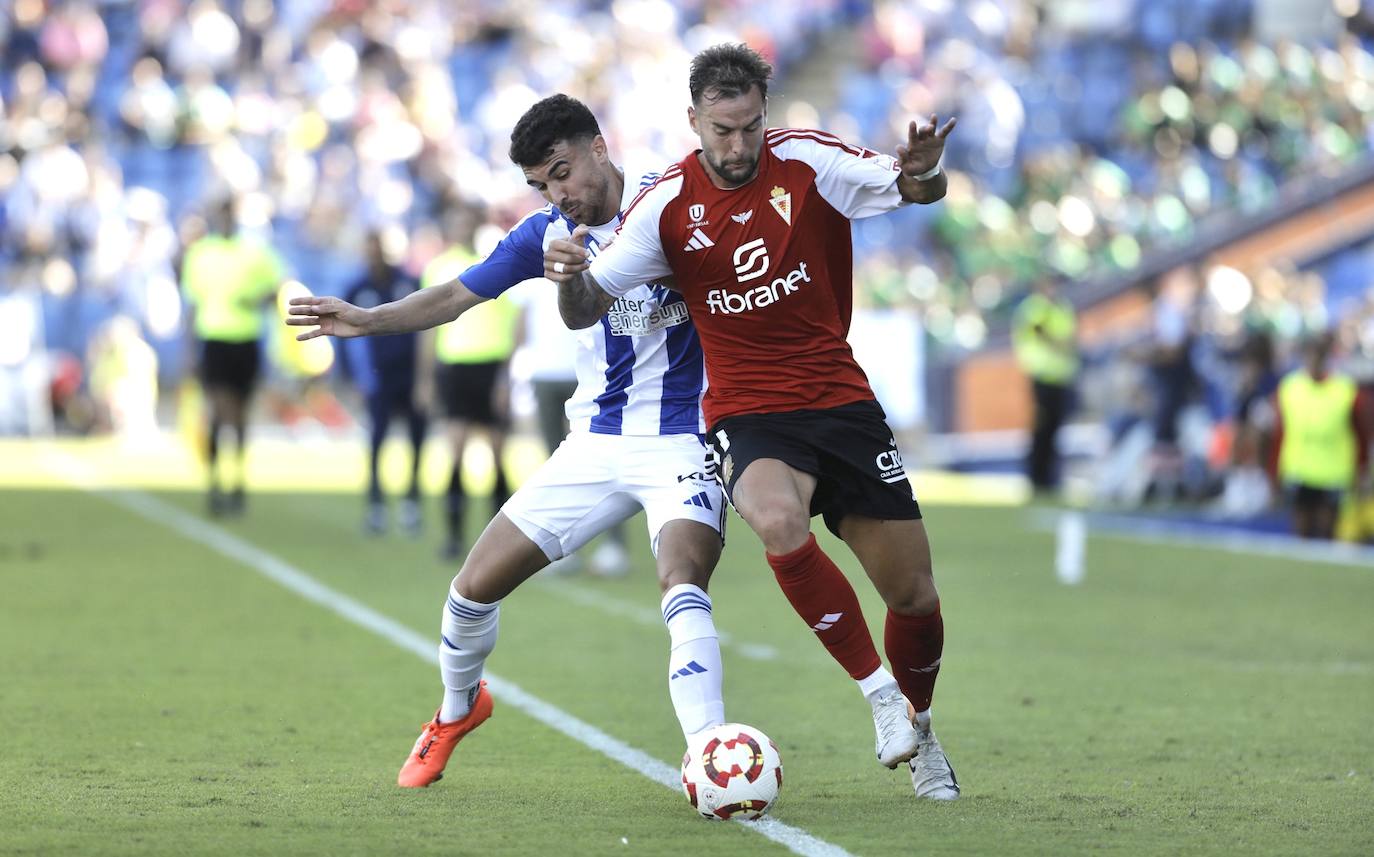 La victoria del Real Murcia frente al Recreativo de Huelva, en imágenes