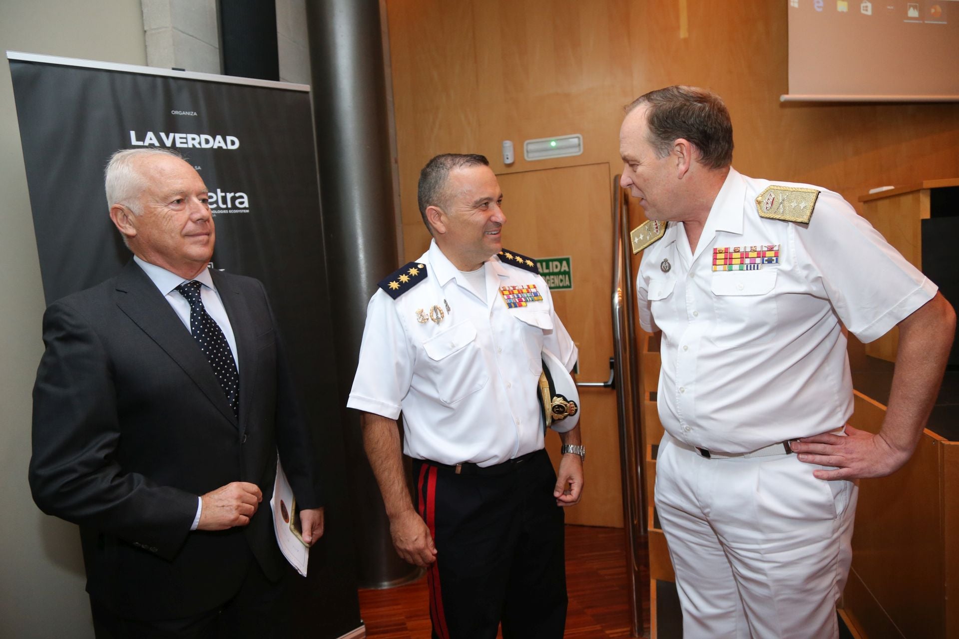 Acto de presentación del libro &#039;Boinas Verdes de la Armada&#039;, en imágenes
