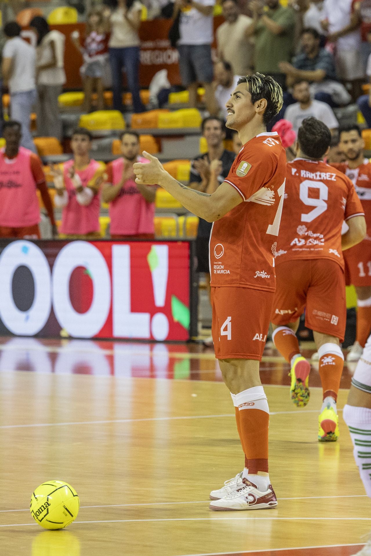 Las imágenes del Jimbee-Córdoba (4-0)