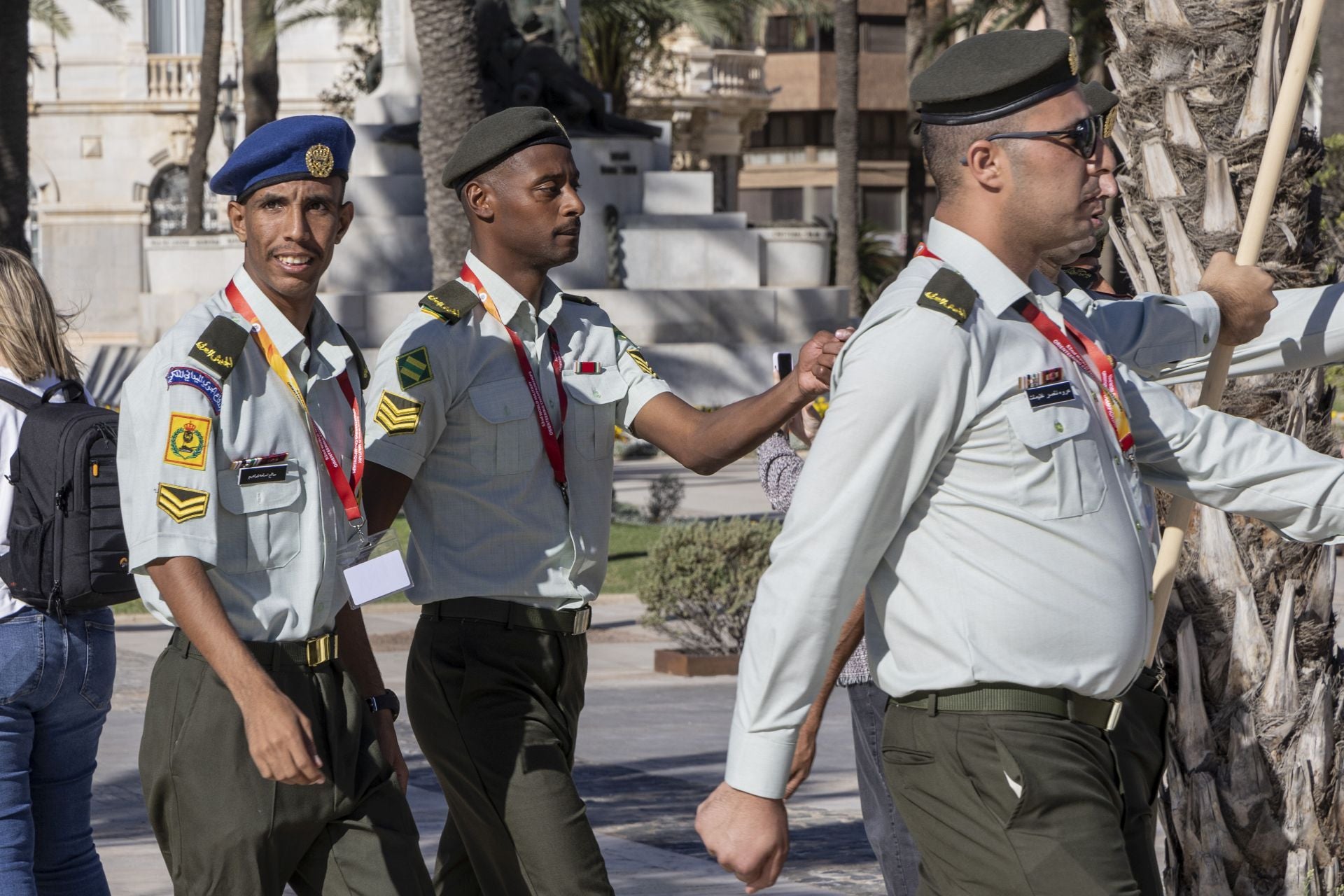 Llegada de los militares que participan en Cartagena en el campeonato de carreras de orientación