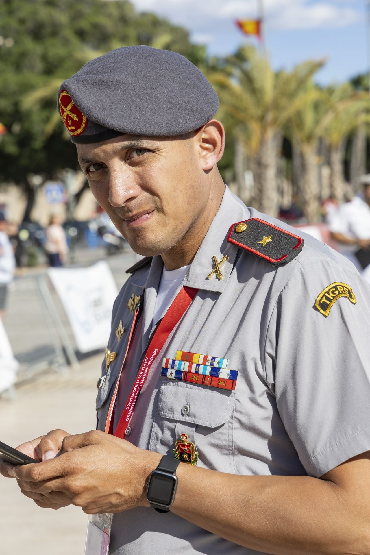 Llegada de los militares que participan en Cartagena en el campeonato de carreras de orientación