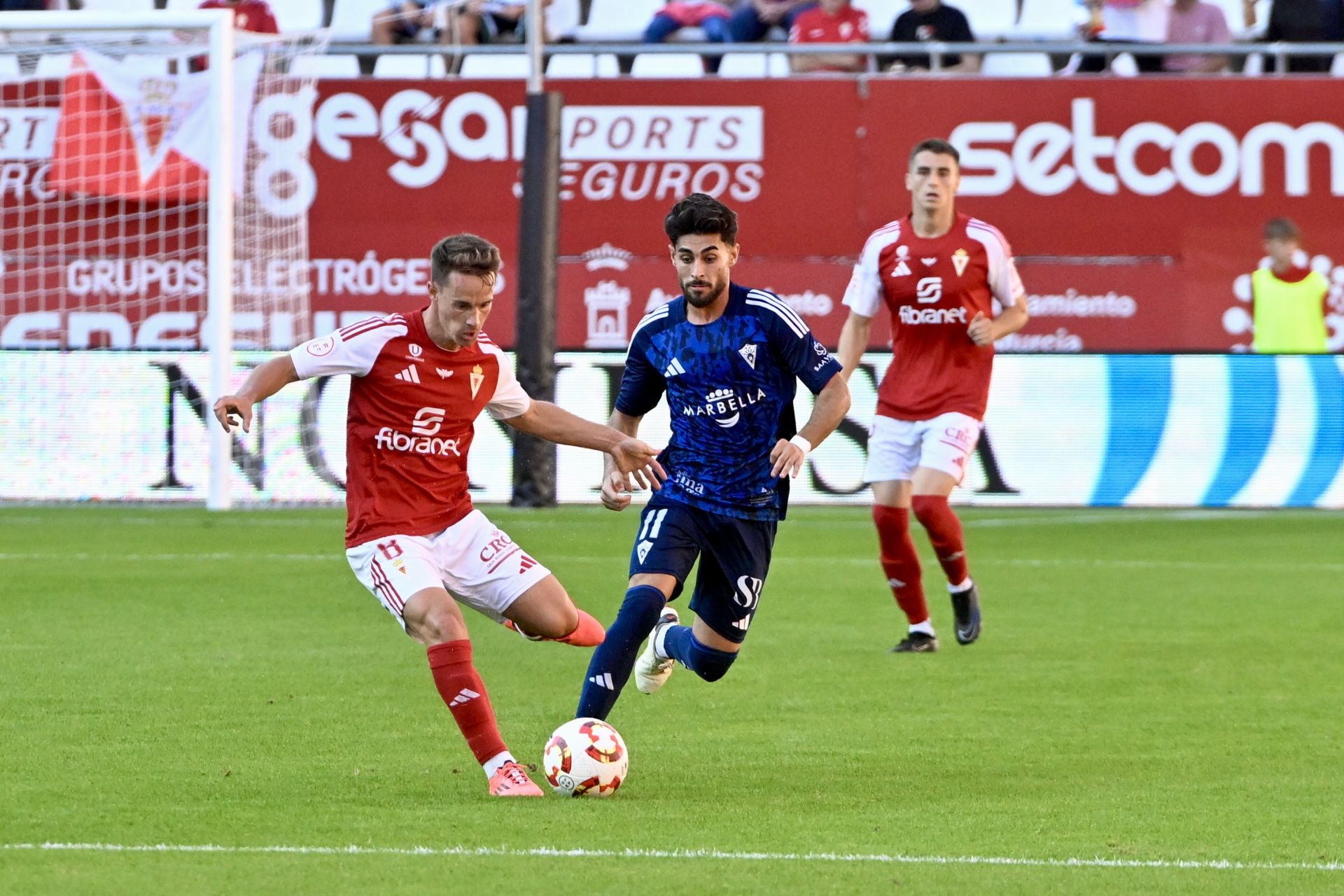 El empate del Real Murcia frente al Marbella FC, en imágenes