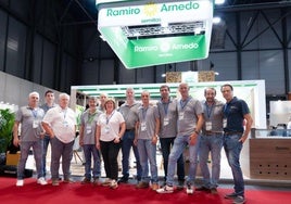 Equipo comercial de Ramiro Arnedo en Fruit Attraction.