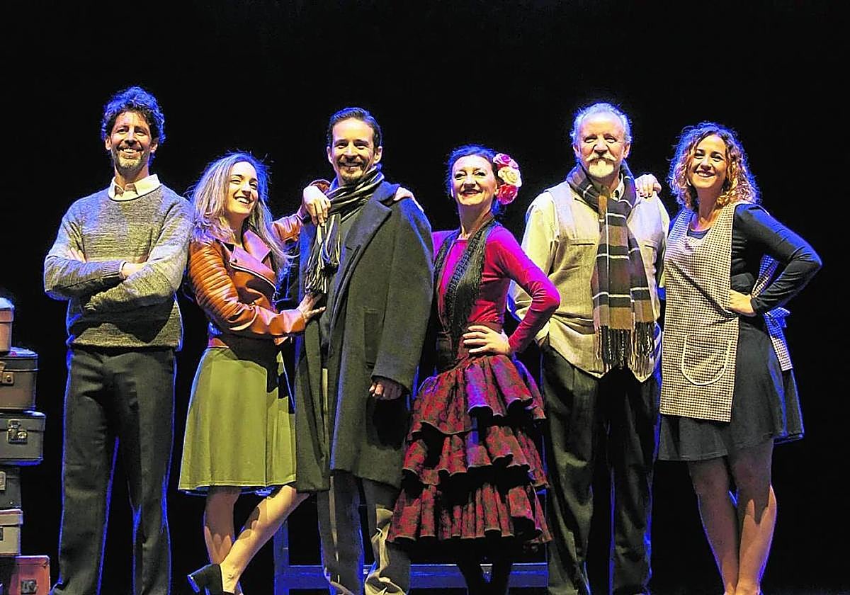 Los actores de 'Mi cuerpo será camino'.