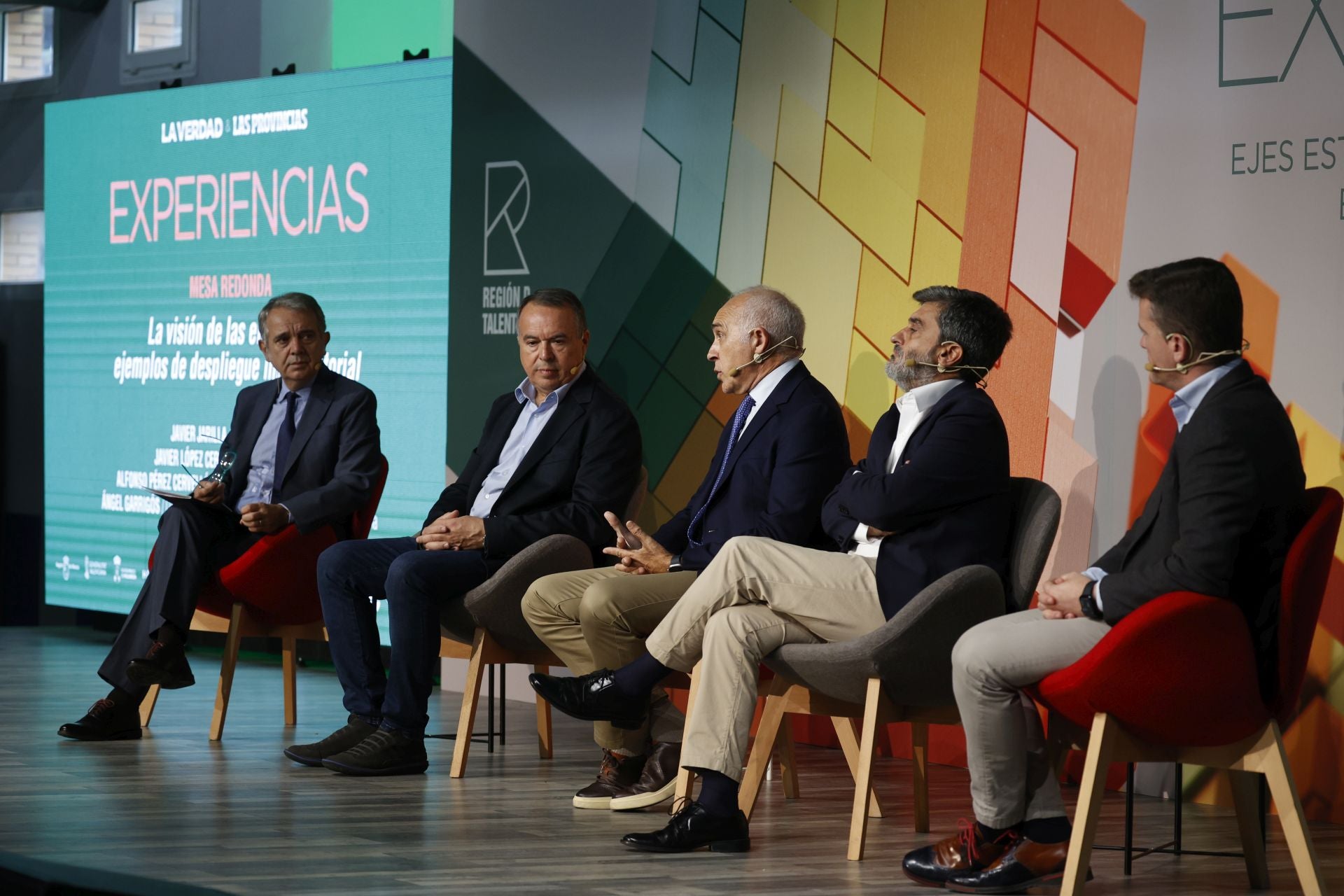 Encuentro LA VERDAD-LAS PROVINCIAS, en imágenes