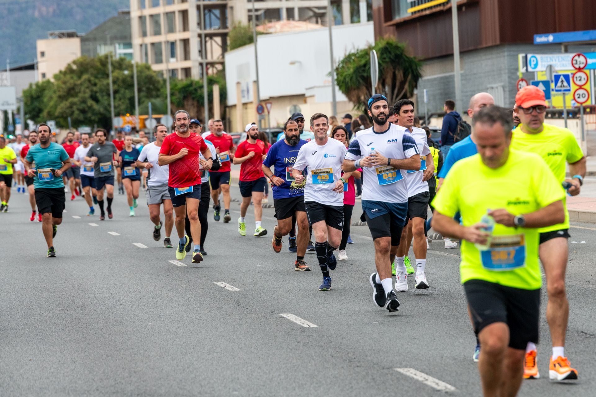 La VI Carrera de Empresas de Murcia, en imágenes