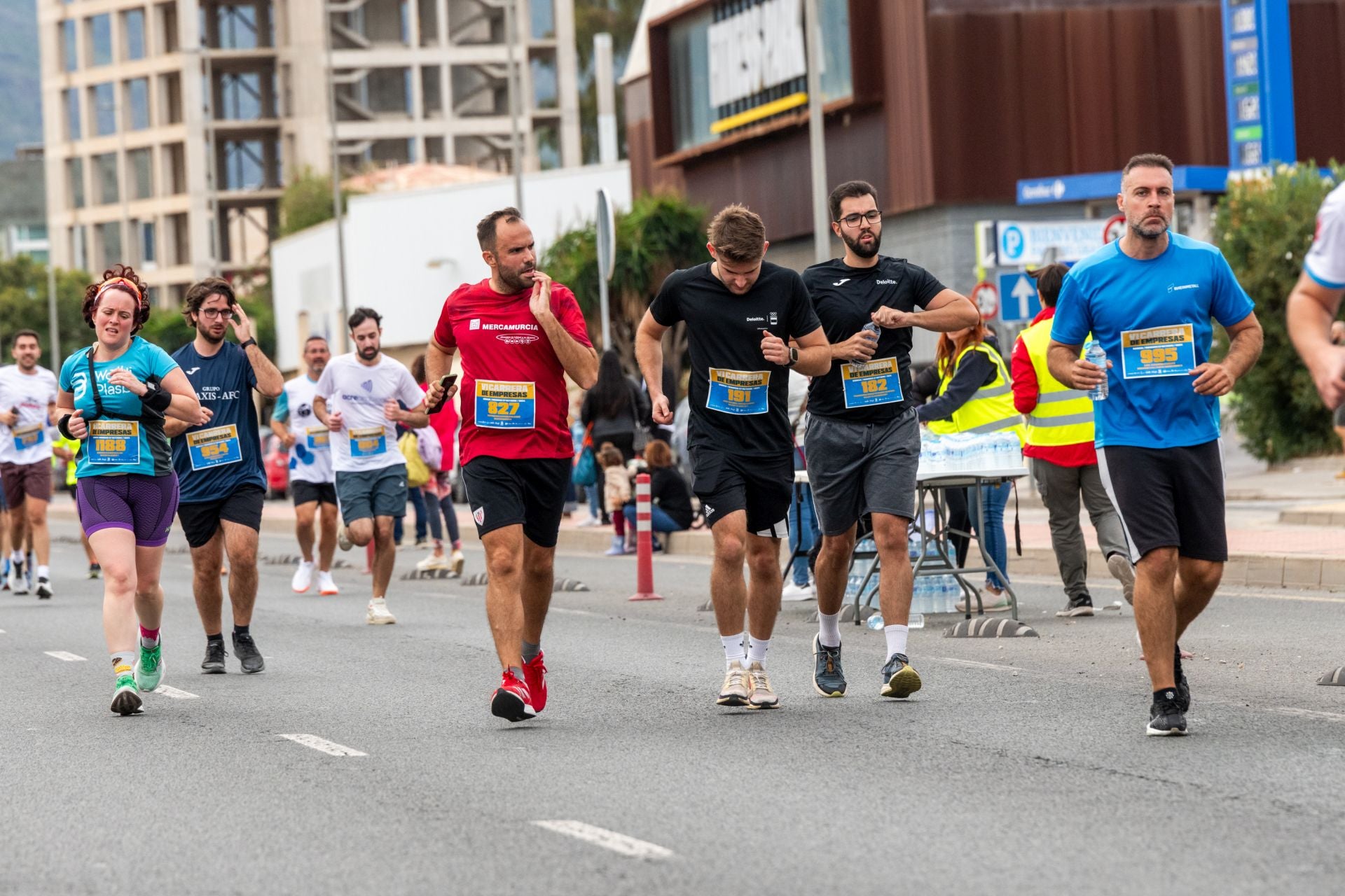 La VI Carrera de Empresas de Murcia, en imágenes