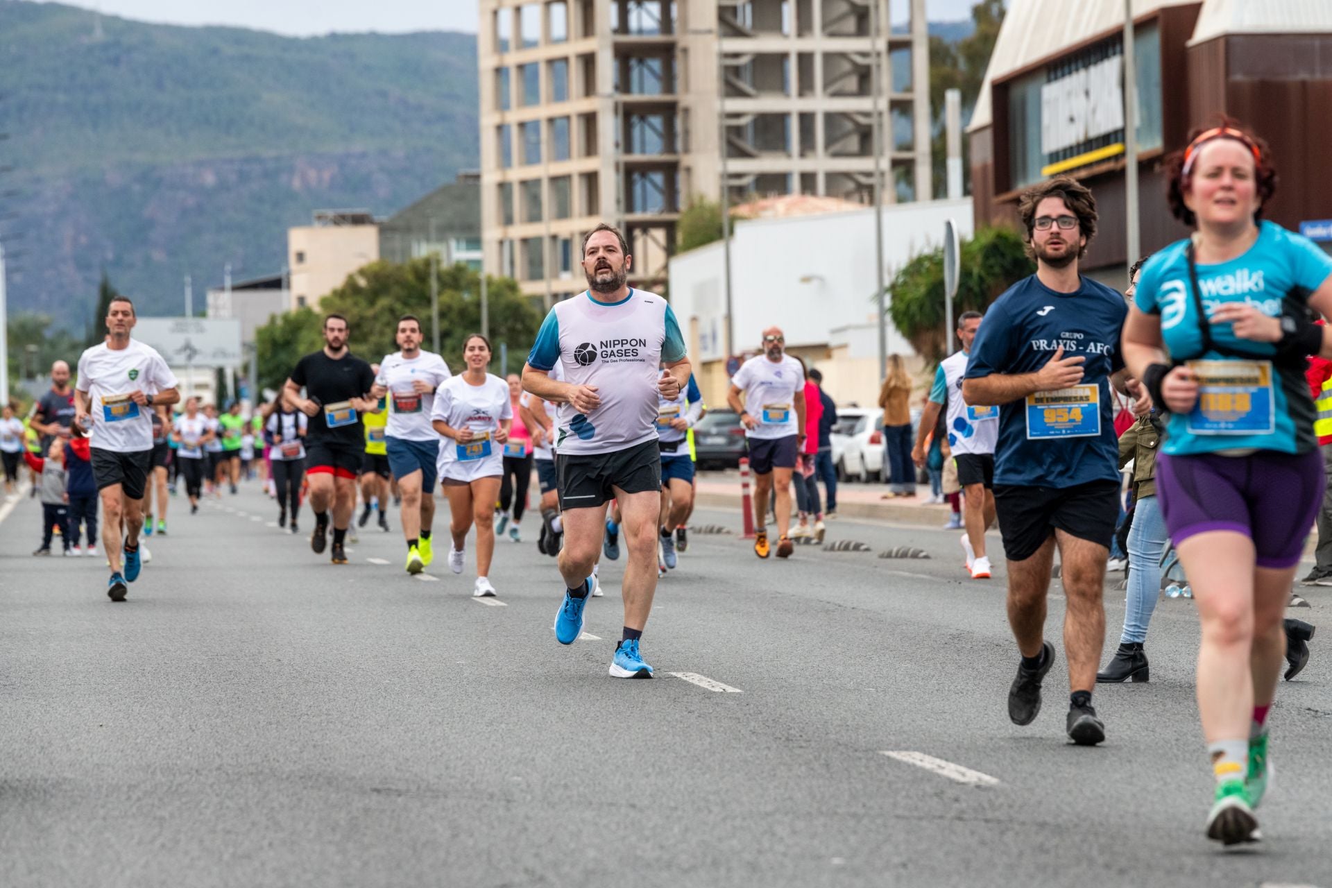 La VI Carrera de Empresas de Murcia, en imágenes