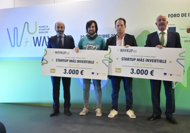 Joaquín Gómez, Ignacio Cuesta, Cosme Bernabé y Ginés Argiles Ferrer, director de la zona de Murcia de Caja Rural Central.