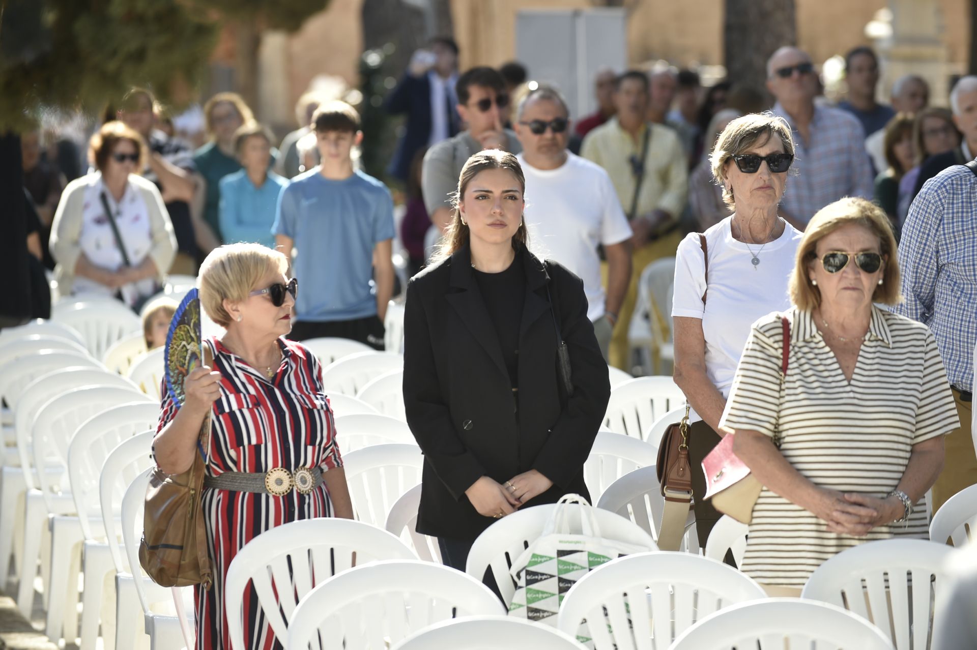 Las imágenes del Día de Todos los Santos en los cementerios de Murcia