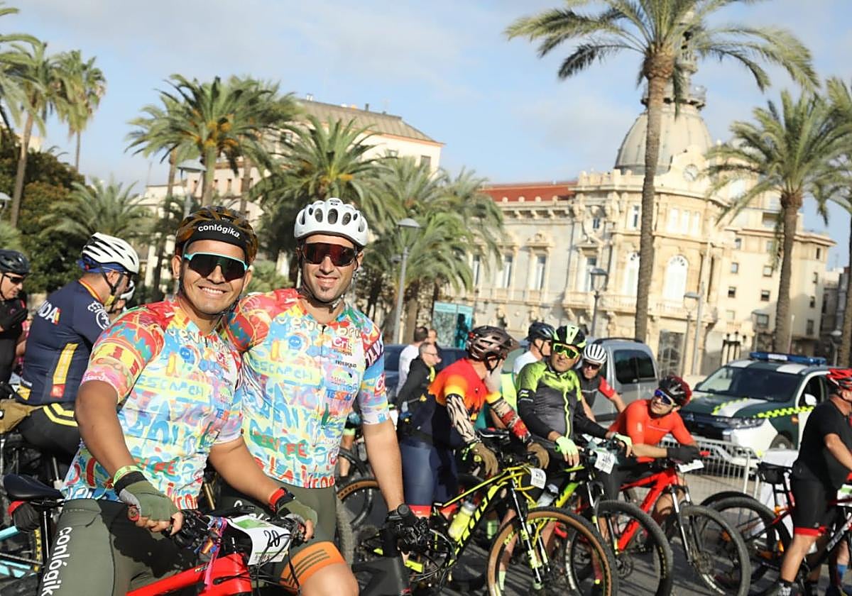 Ruta cicloturística celebrada ayer, con salida desde el Puerto.