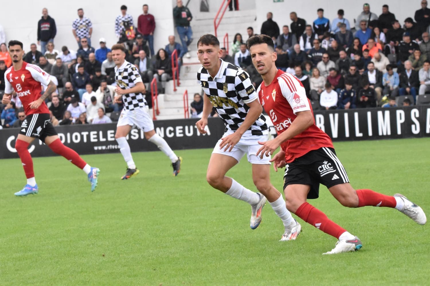 La derrota del Real Murcia frente al Ceuta, en imágenes