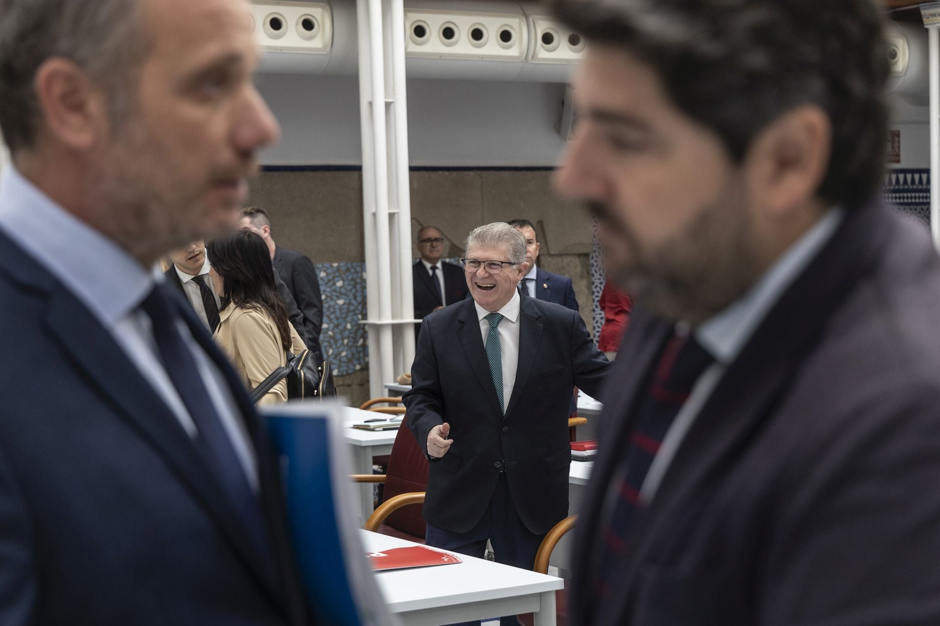 El Pleno de la Asamblea Regional de este martes, en imágenes