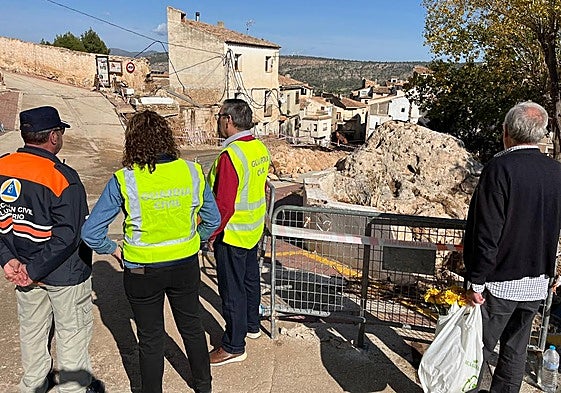 Operativo de búsqueda en Letur, este martes.