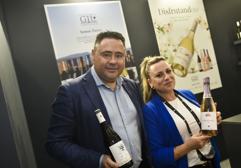 Nueva Etiqueta Nácar y vinos 0,0