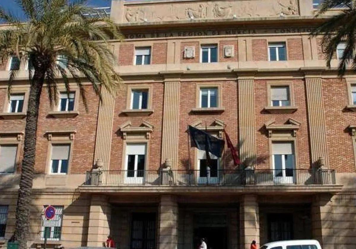 Edificio de la Consejería de Hacienda, en Murcia, en una foto de archivo.