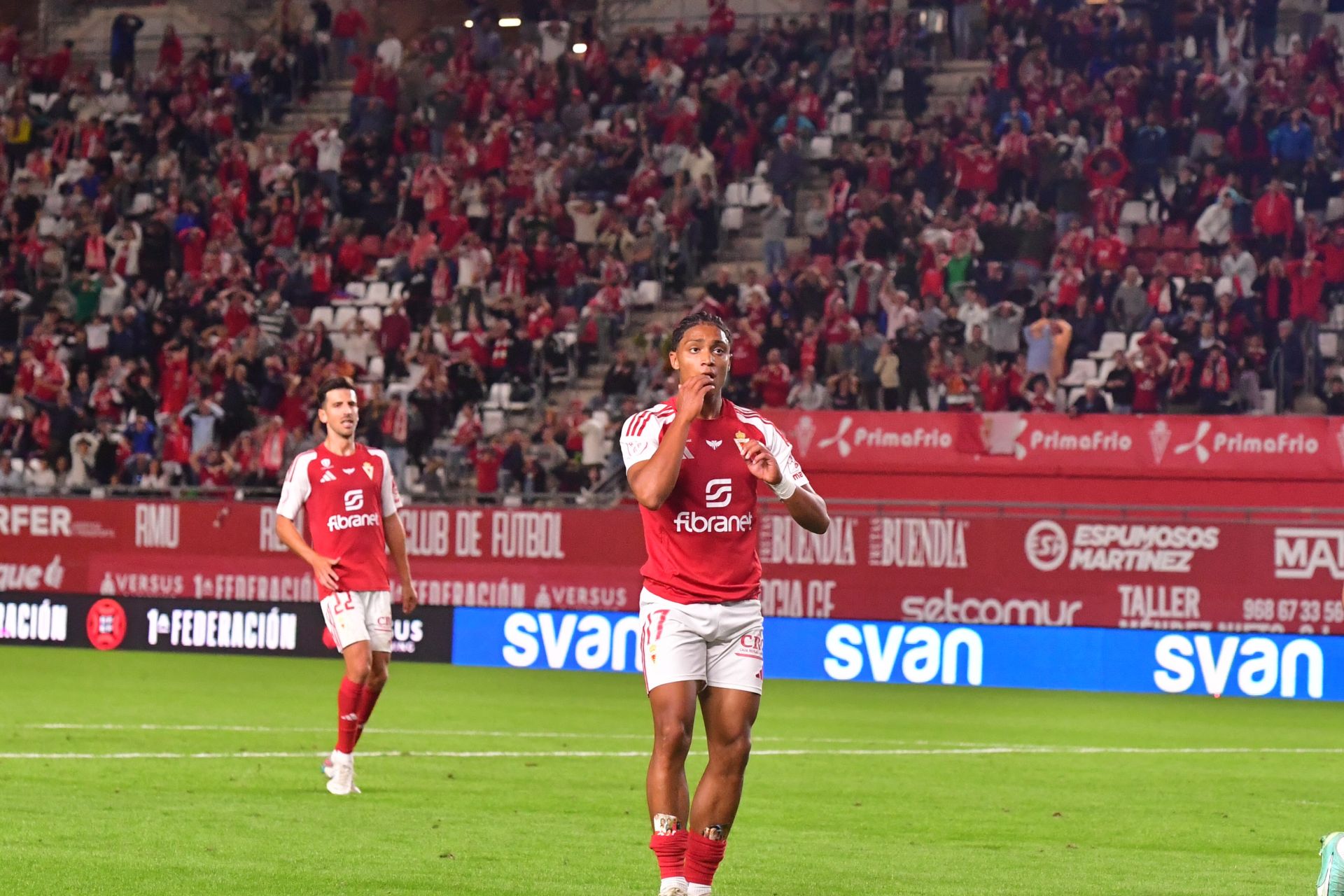 El empate del Real Murcia frente al Atlético B, en imágenes