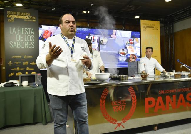 Salvador Fernández explicó sus cuatro espacios culinarios.