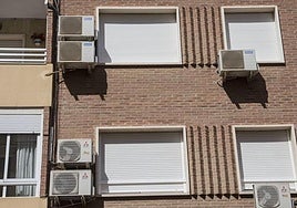 Imagen de archivo de la fachada de una casa