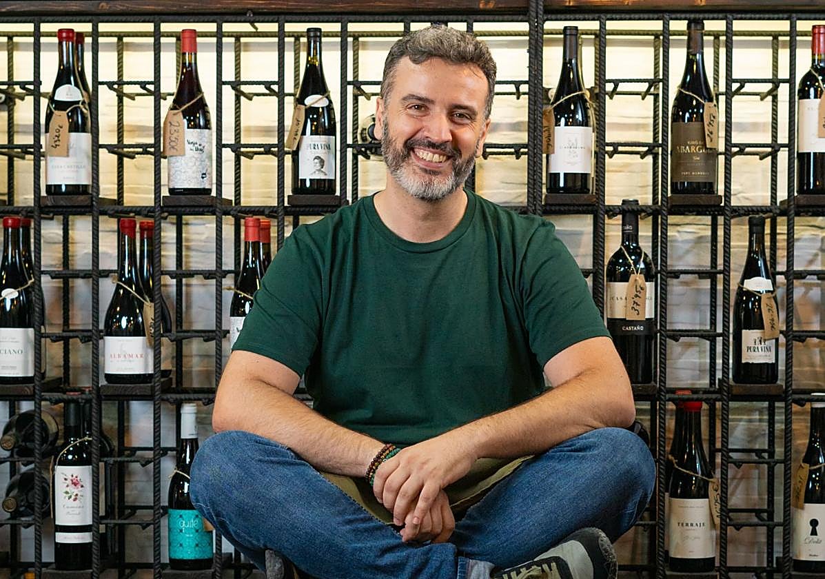 El sumiller Raúl Rodríguez, propietario de Gaia Espacio Gastronómico.