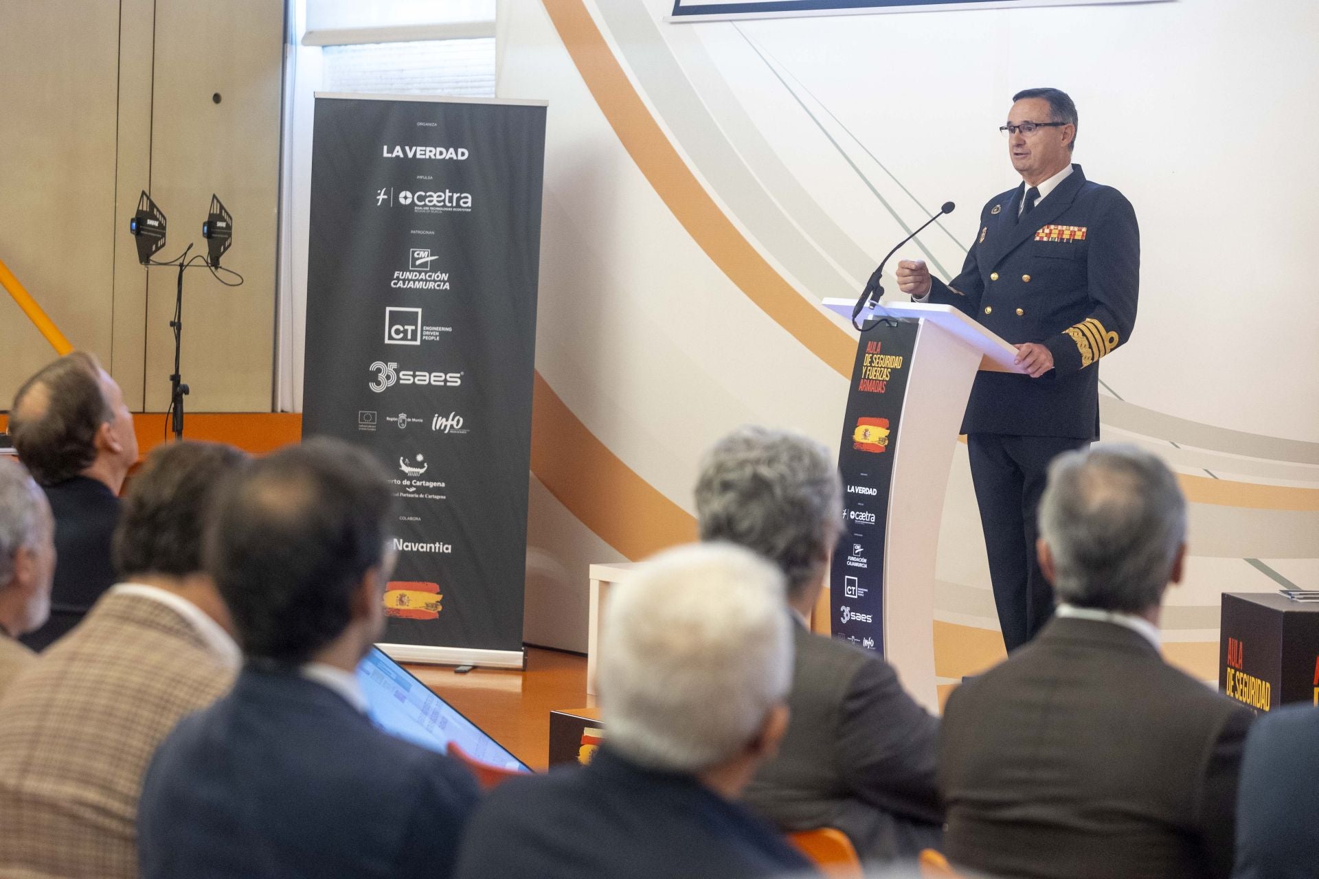 Aula de Seguridad y Fuerzas Armadas en Cartagena, en imágenes