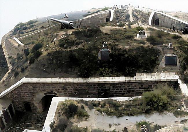 Batería de la Podadera en una fotografía realizada en 1891.