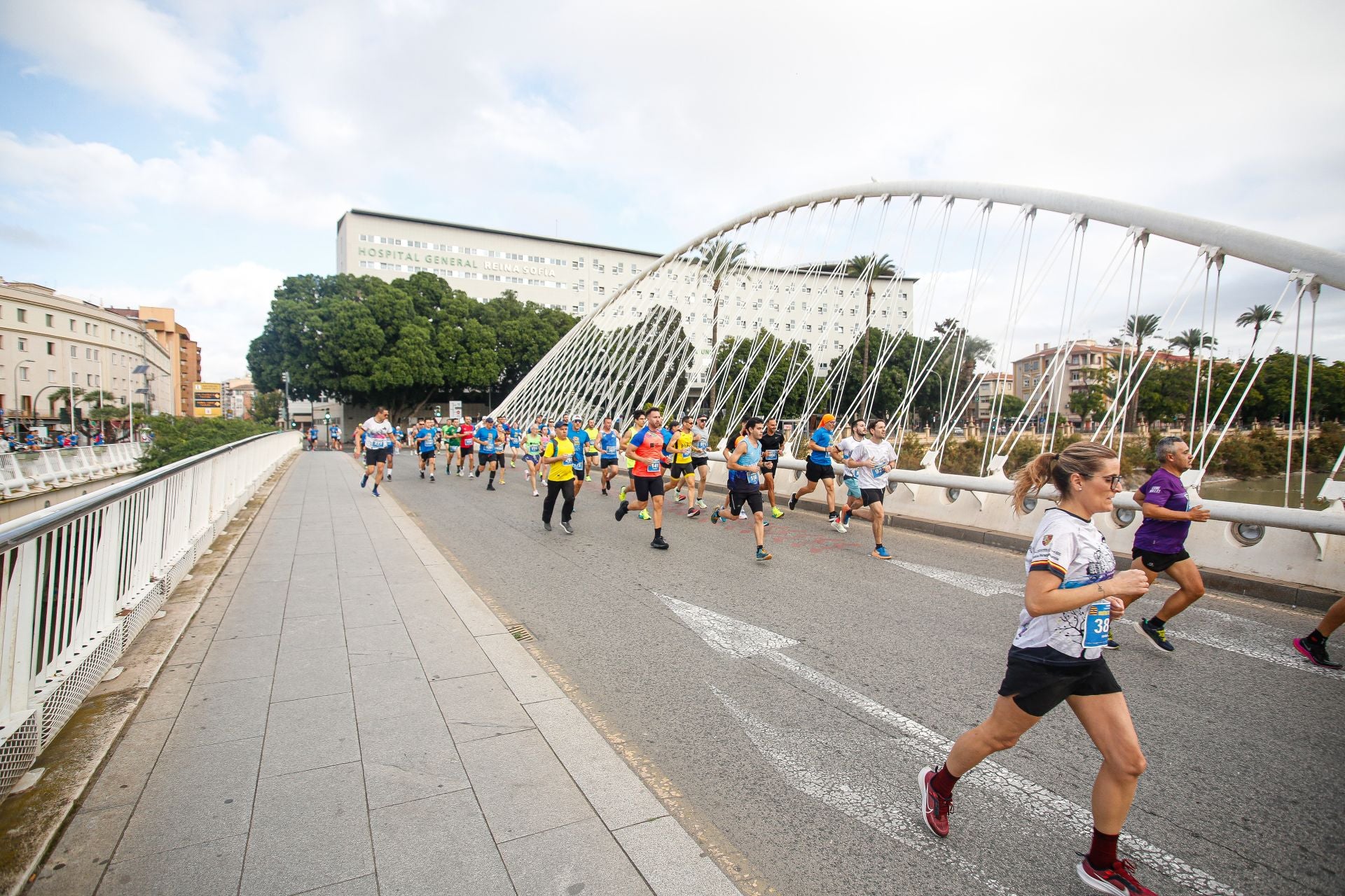 La carrera solidaria &#039;Muévete X Valencia&#039;, en imágenes (I)