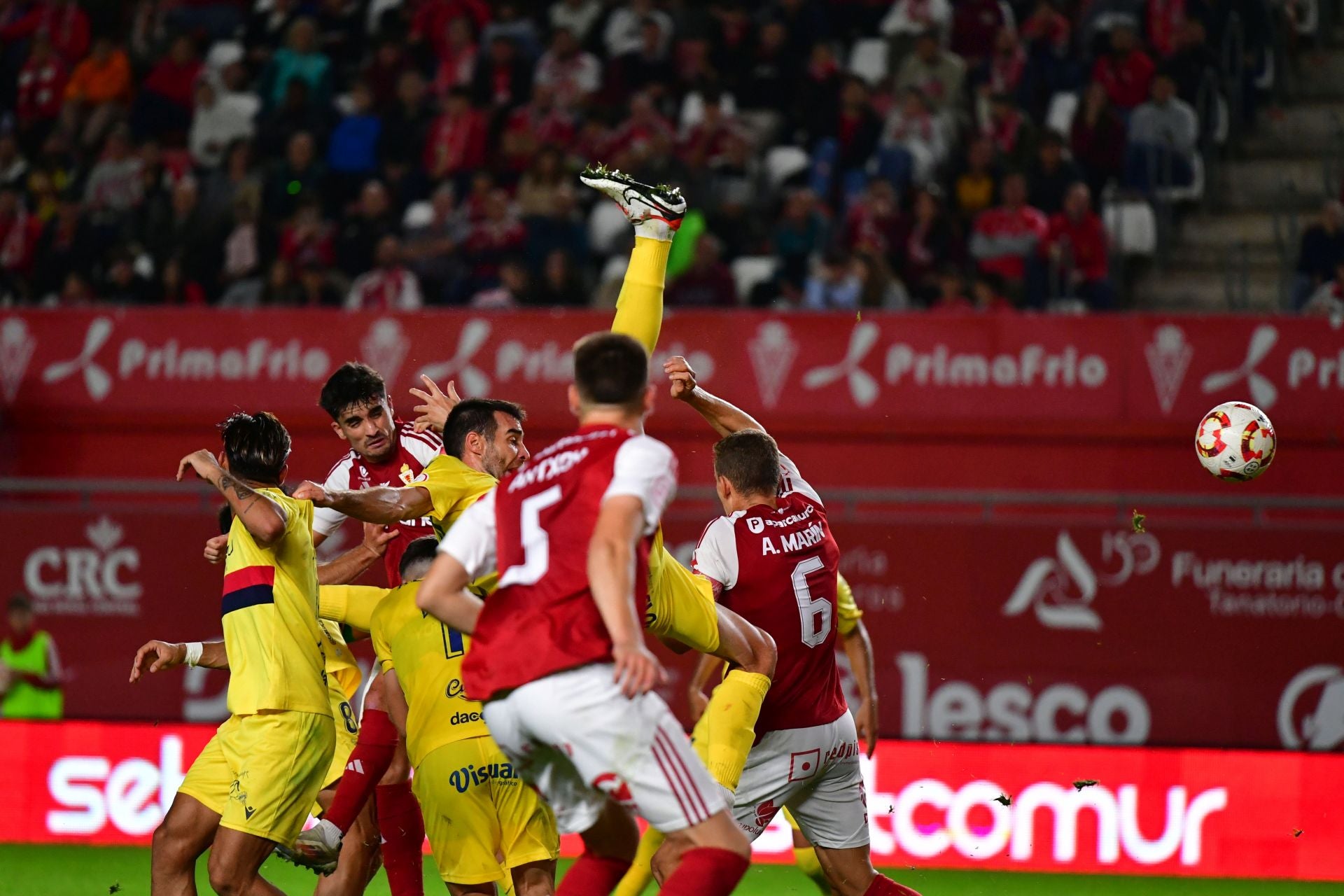 El empate del Real Murcia frente al Atlético Sanluqueño, en imágenes