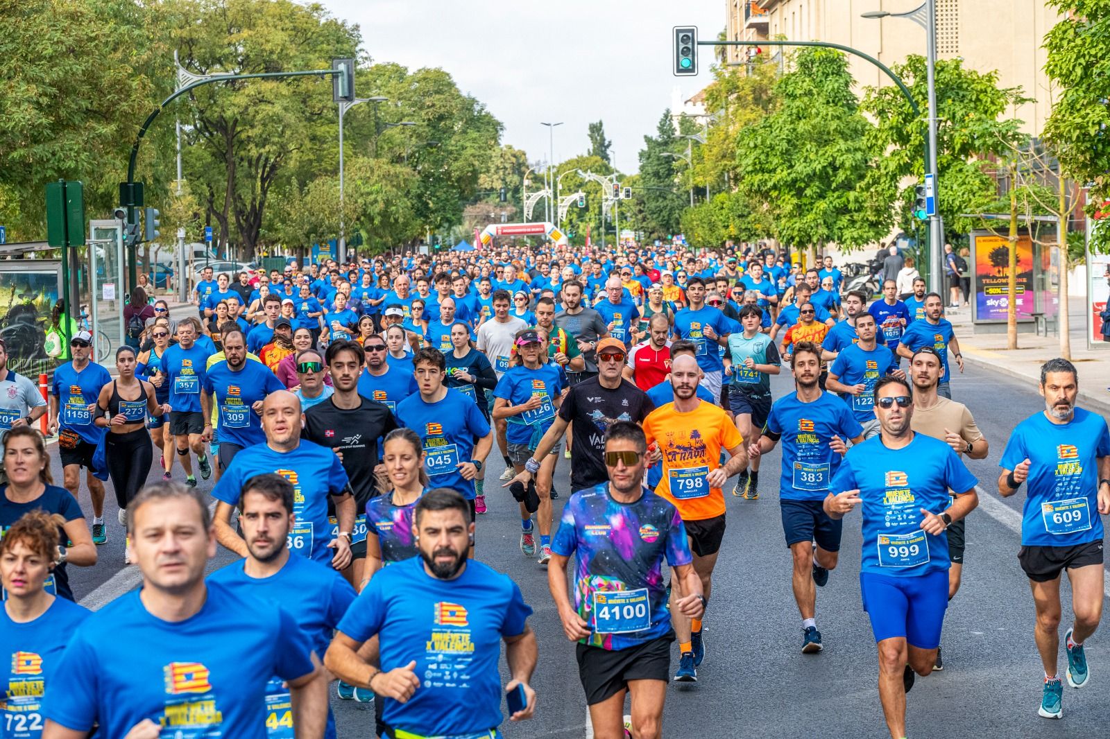 La carrera solidaria &#039;Muévete X Valencia&#039;, en imágenes (I)