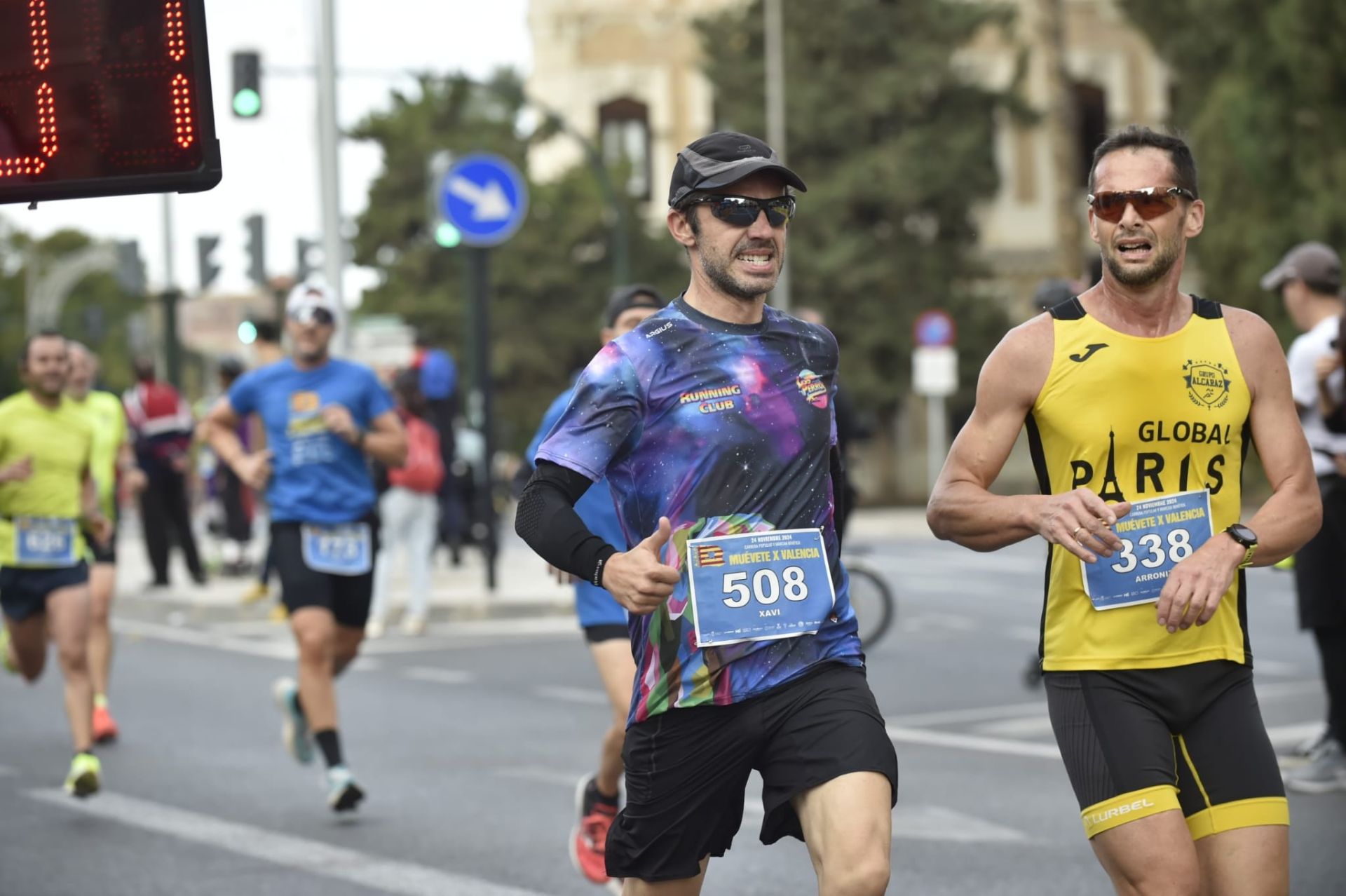 La carrera solidaria &#039;Muévete X Valencia&#039;, en imágenes (I)