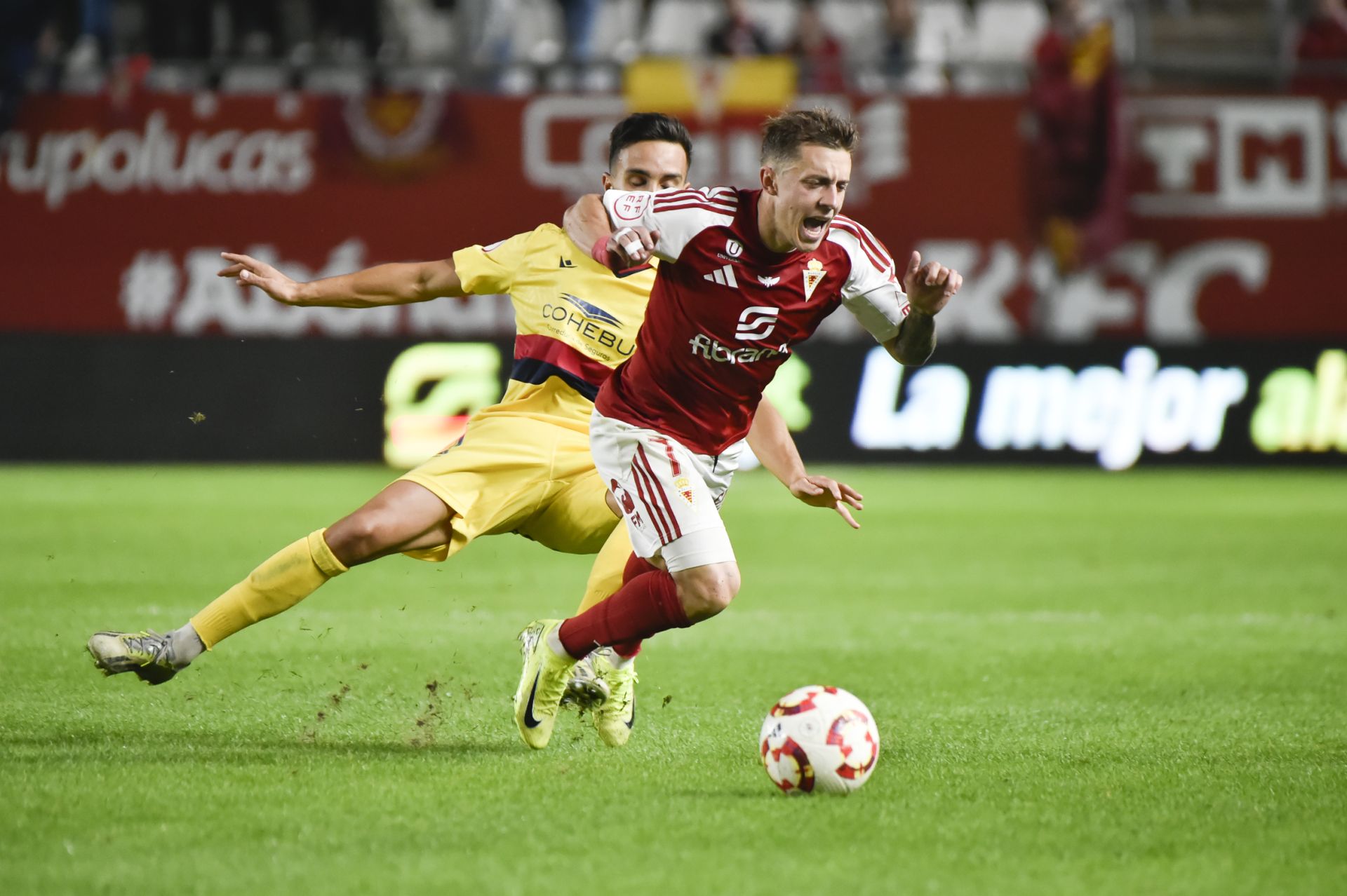 El empate del Real Murcia frente al Atlético Sanluqueño, en imágenes