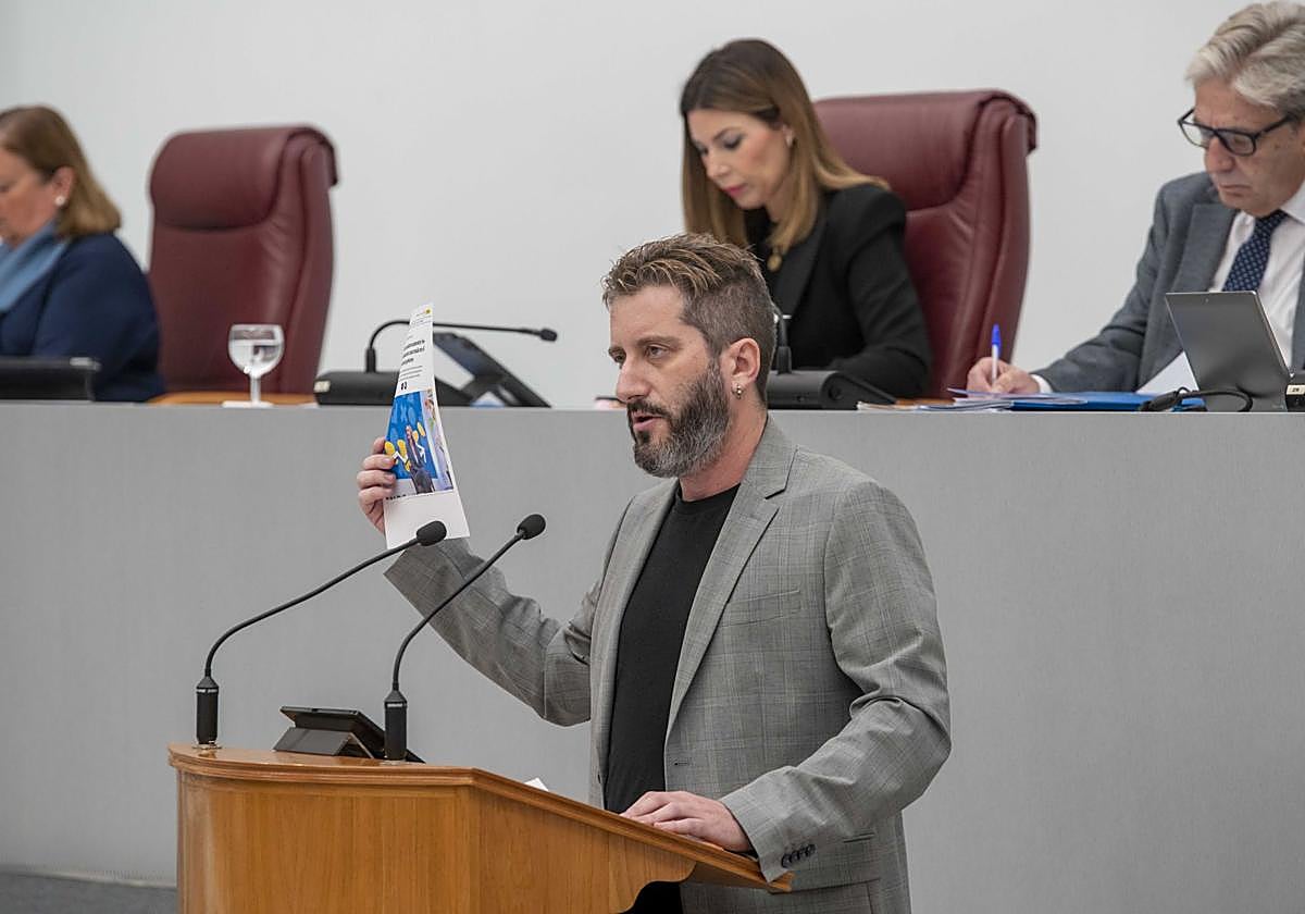 Víctor Egío, en la Asamblea Regional, en una imagen de archivo.