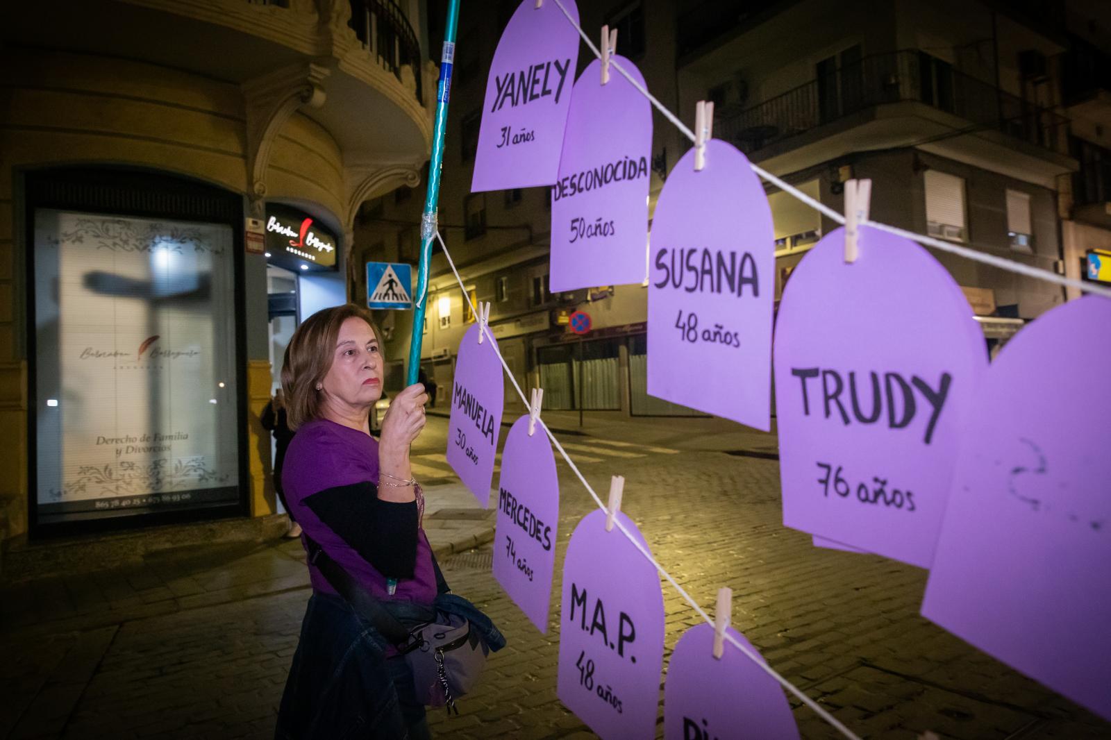 Las imágenes de la marcha del 25-N contra la violencia de género en Orihuela