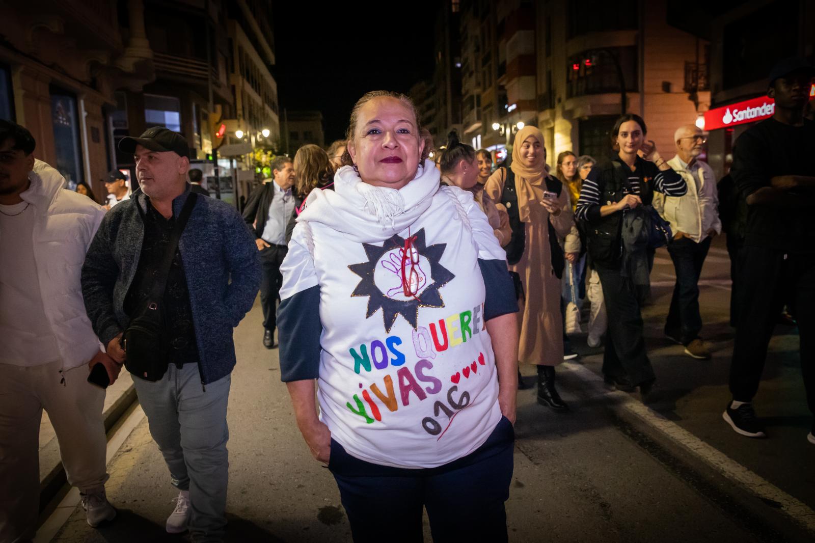 Las imágenes de la marcha del 25-N contra la violencia de género en Orihuela