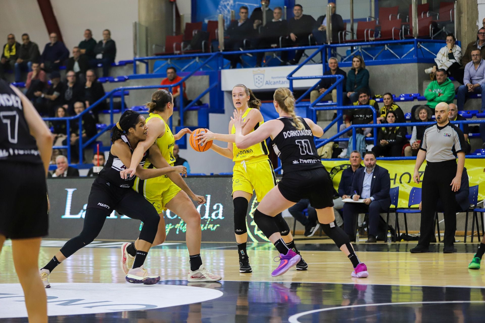 Las imágenes del Jairis-UFAB 49 (74-57)