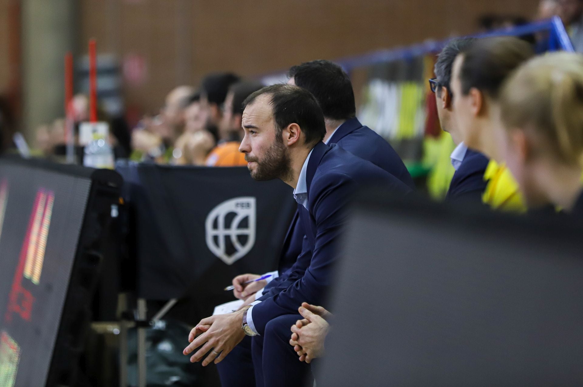 Las imágenes del Jairis-UFAB 49 (74-57)