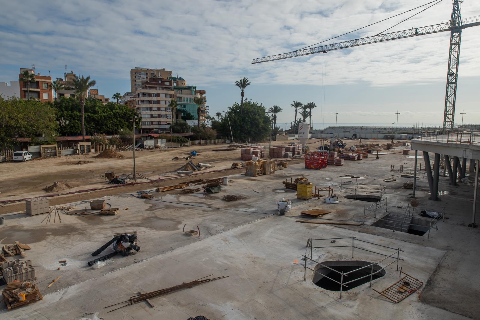 Las imágenes de las obras del nuevo centro de ocio del puerto de Torrevieja