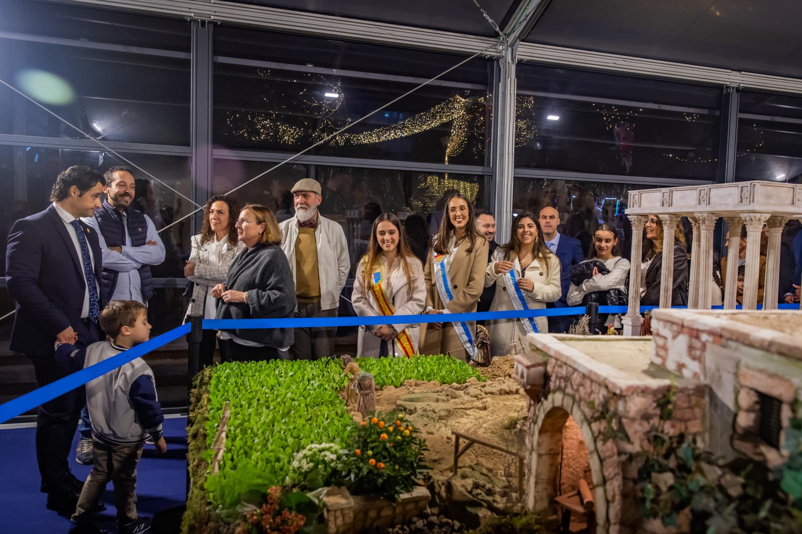 Las imágenes de la inauguración del belén municipal de Torrevieja