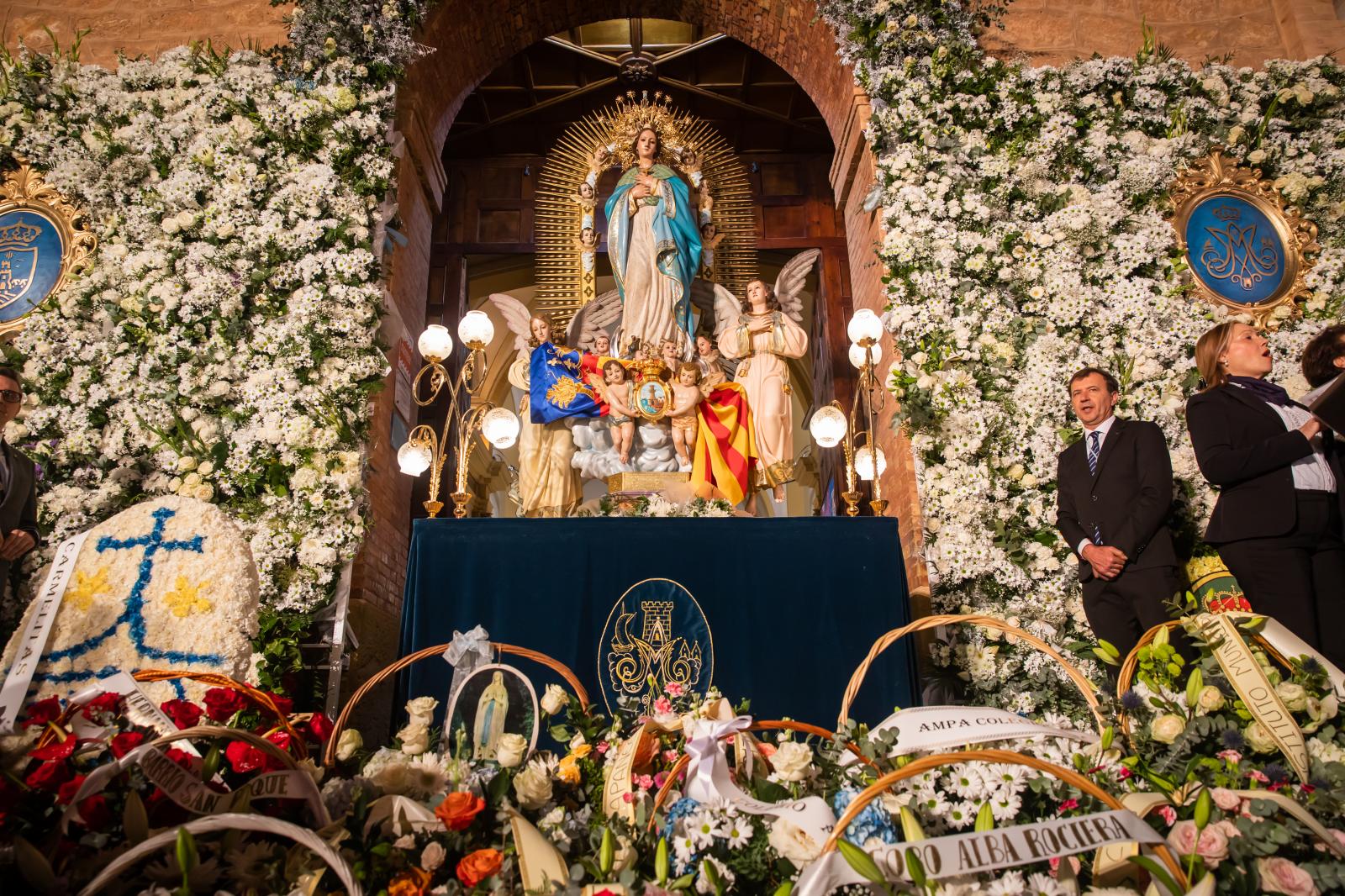 Las imágenes de la ofrenda floral a la Purísima en Torrevieja