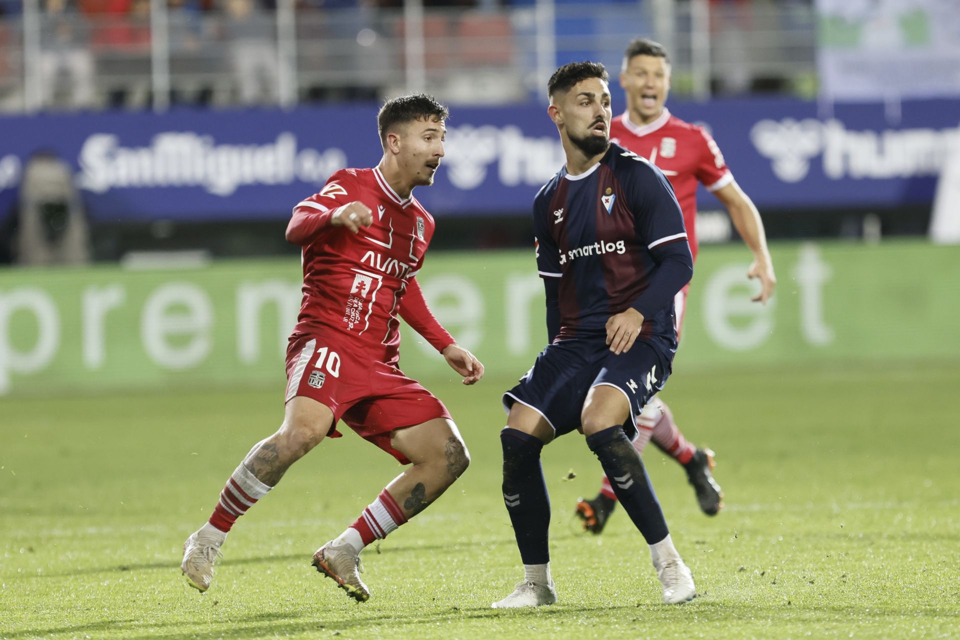 La derrota del Cartagena frente al Eibar, en imágenes