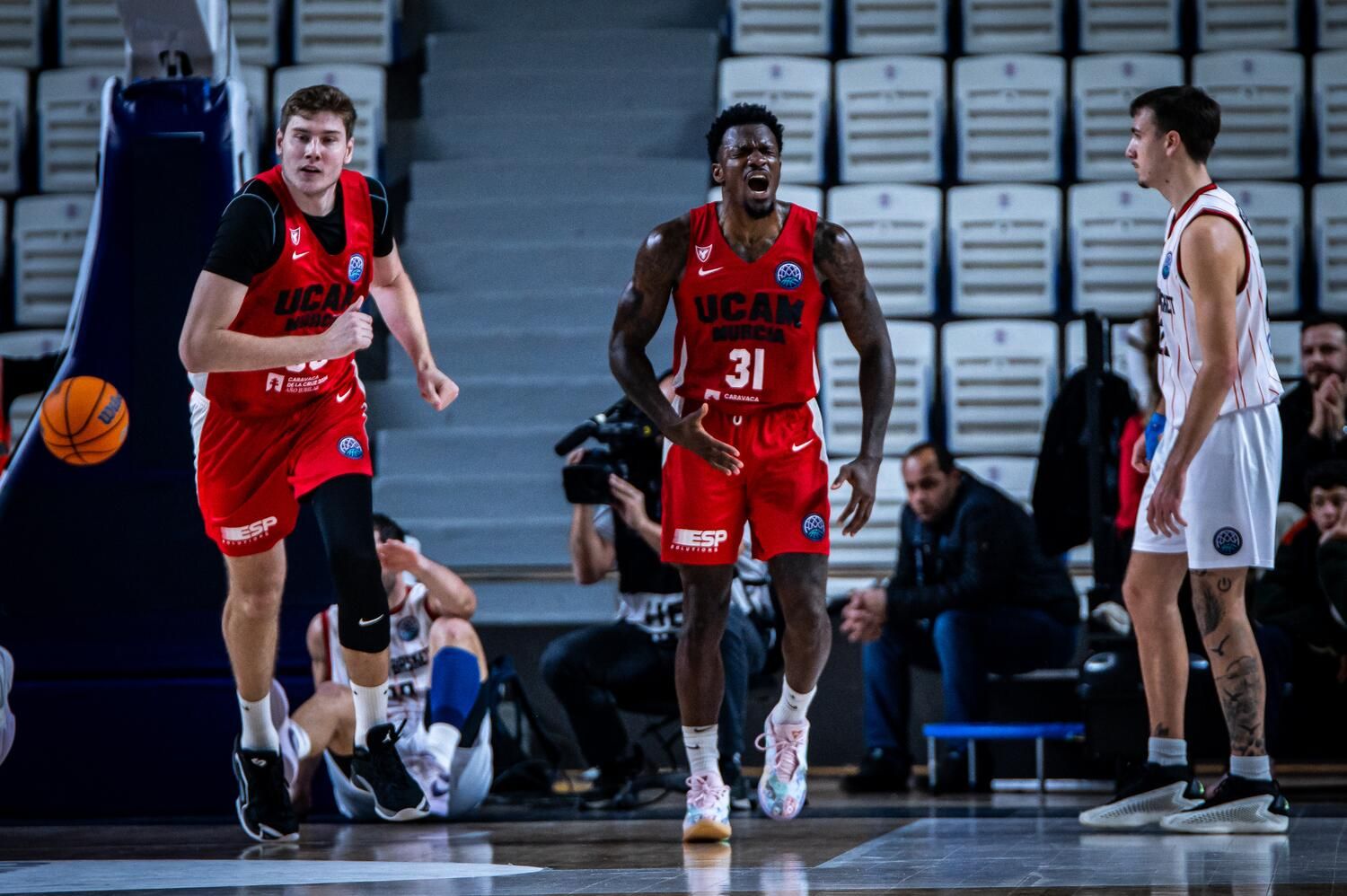 Las imágenes del Manisa-UCAM (72-78)