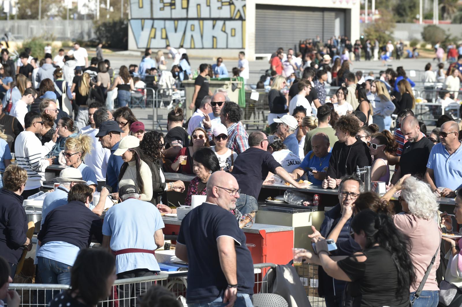 Las imágenes del concurso de paellas de las fiestas de la Purísima en Torrevieja