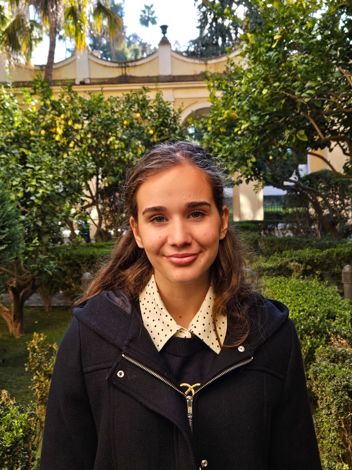 La escritora Elena López Santos (Jumilla, 2007), ganadora del premio.