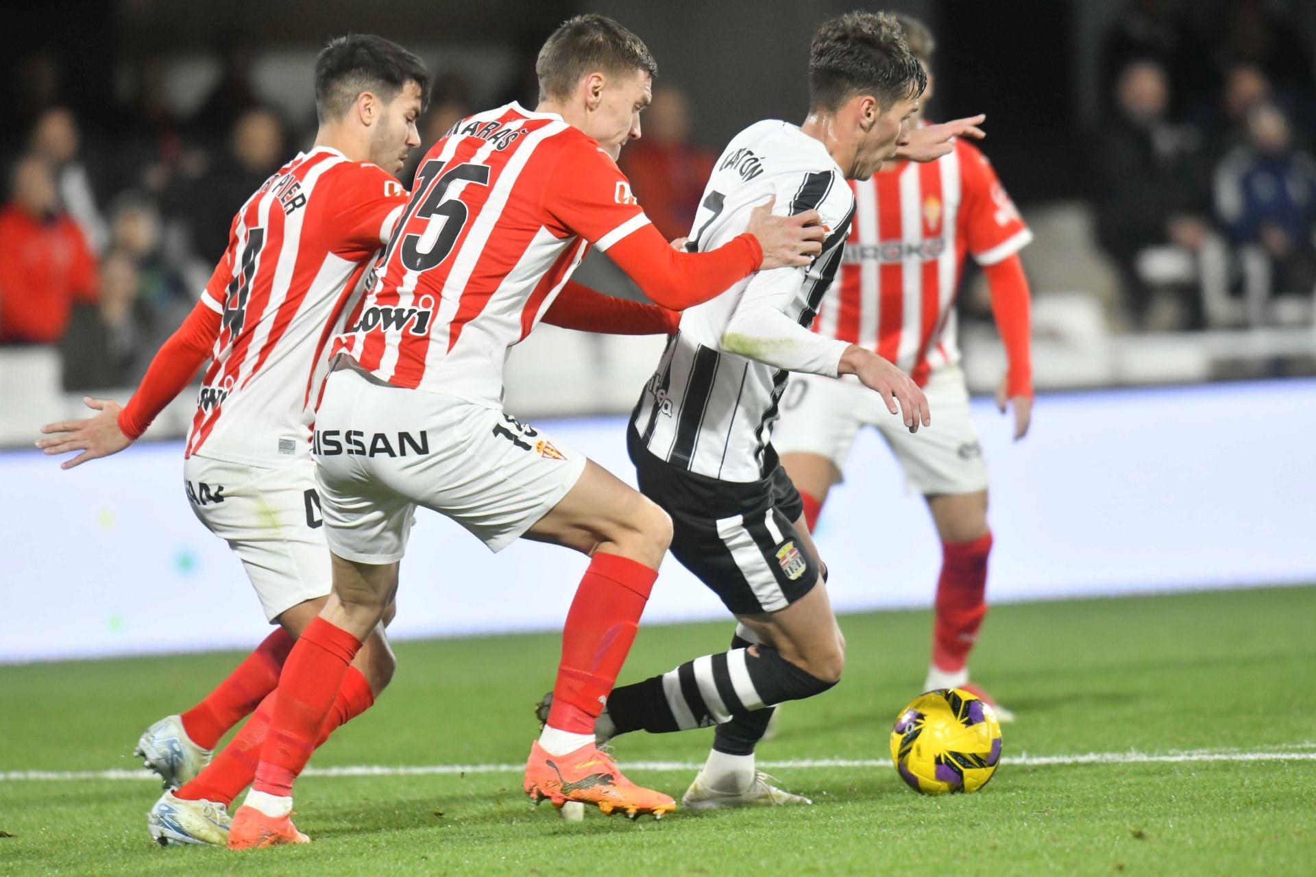 Las imágenes de la victoria del Cartagena frente al Sporting (1-0)